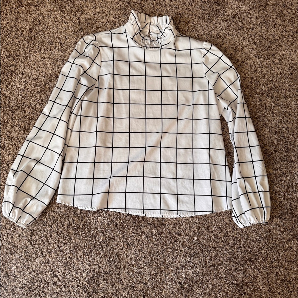 Women's White Checkered Top